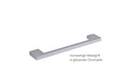 Hochwertiger Metallgriff in glänzender Chromoptik, seitliche Perspektive