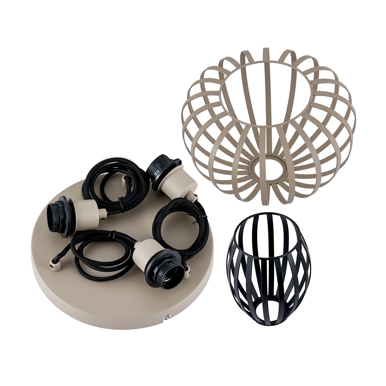 Hanglamp in losse onderdelen, bestaande uit een ronde voet met kabels en twee decoratieve lampenkappen in beige en zwart, gezien vanuit vogelperspectief.
