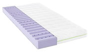 Querschnitt einer Jugendmatratze 140x200 mit lila Schaumstoffkern und weißem Bezug, perspektivisch von der Seite gezeigt.