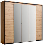 5-türiger Drehtürenschrank in Holzoptik mit Spiegel, Frontalansicht