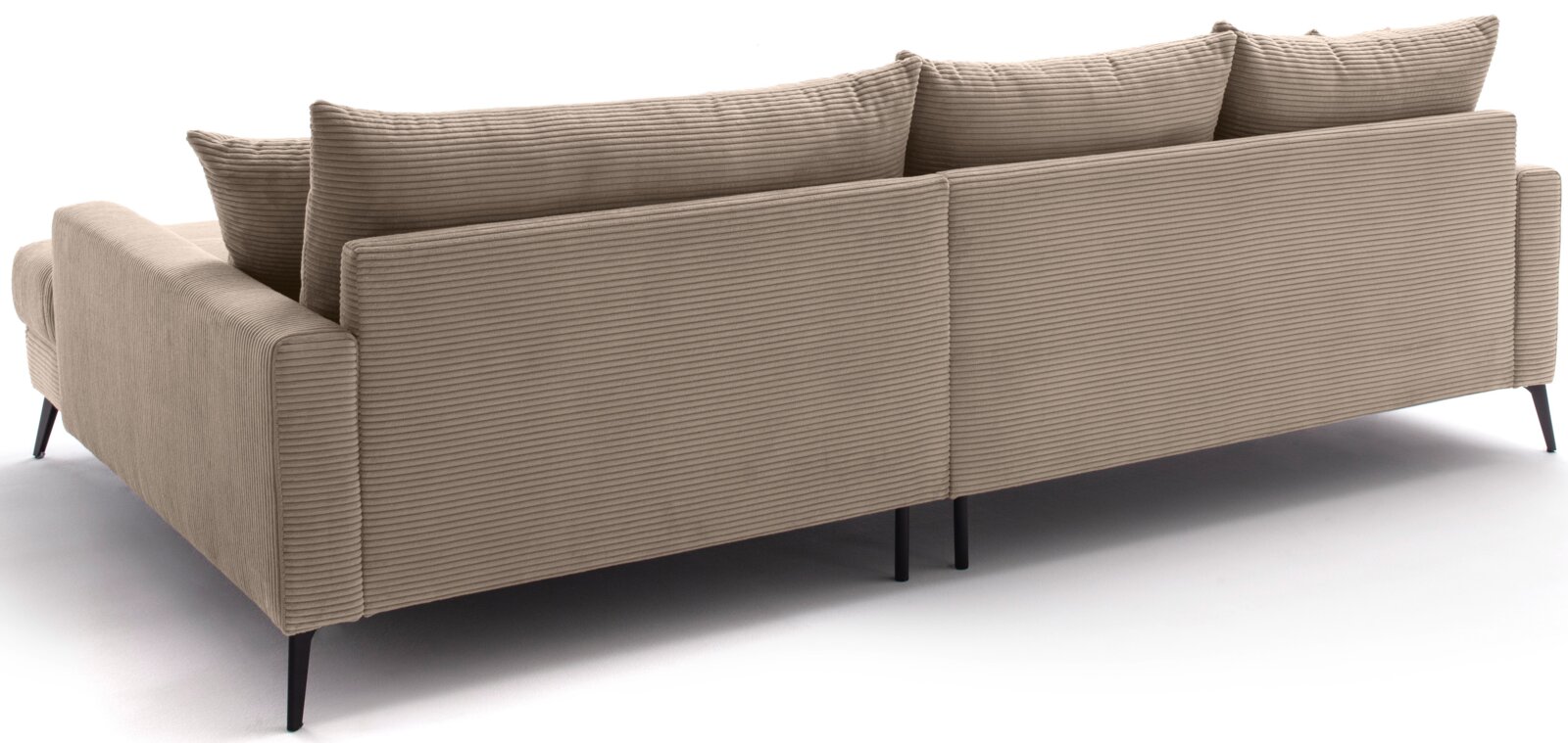 Achterkant van een beige bank met geribbelde stoffen bekleding en zwarte metalen poten.
