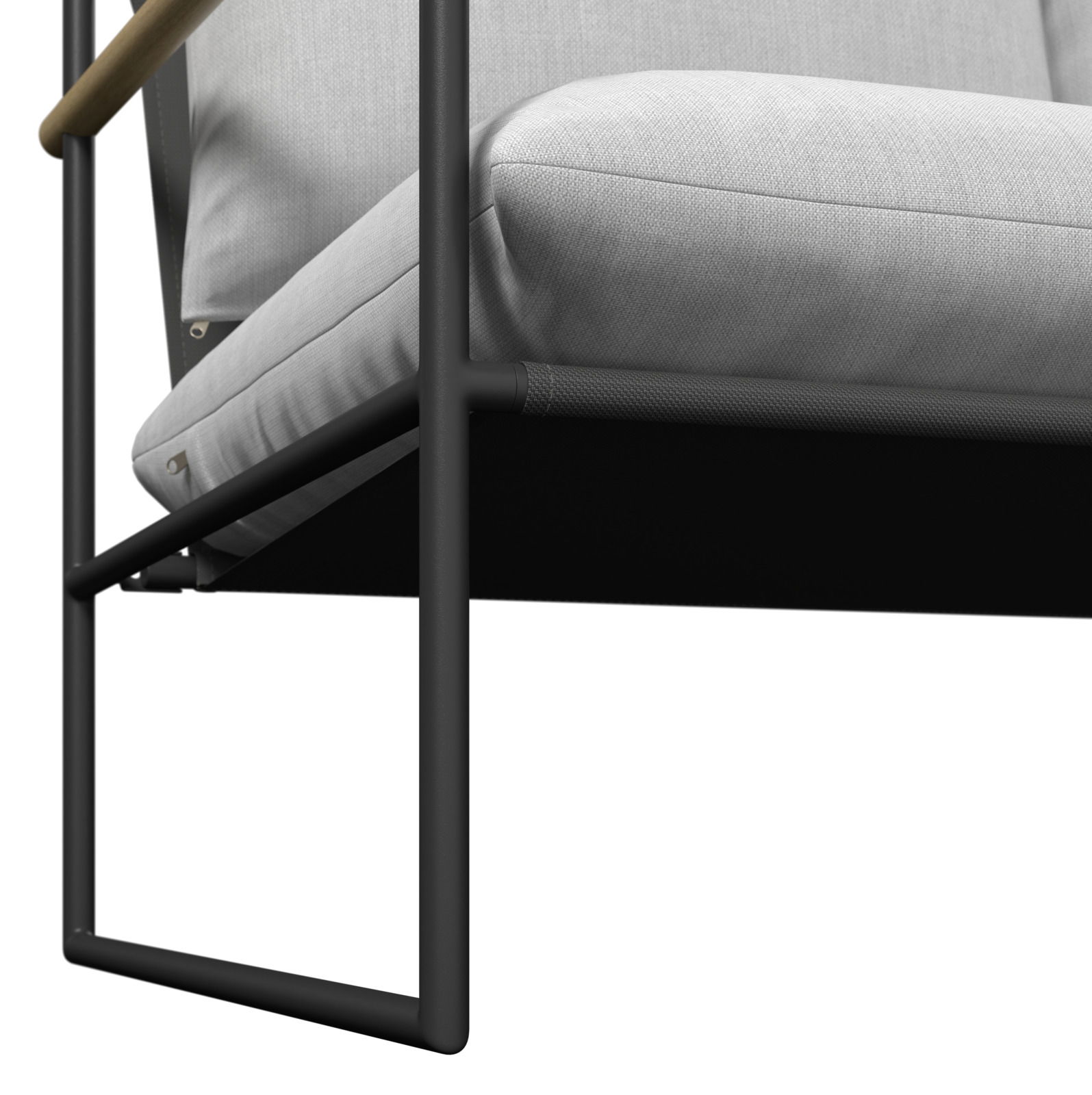 Nahaufnahme eines Gartenlounge-Sets mit grauem Kissen und schwarzem Metallrahmen, seitliche Perspektive.