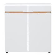 Weiße Kommode mit Holzdetails, frontale Ansicht