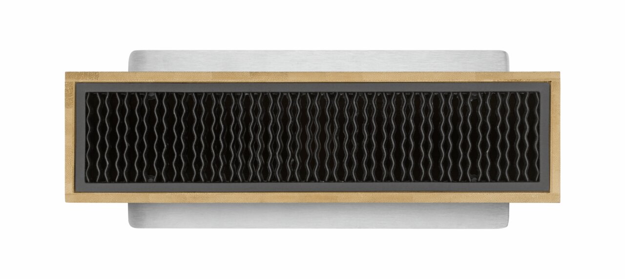 Ansicht von oben auf einen unbestückten Messerblock aus Bambus mit schwarzem Einsatz.