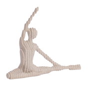 Abstrakte Skulptur einer sitzenden Figur in Yoga-Pose, seitliche Perspektive