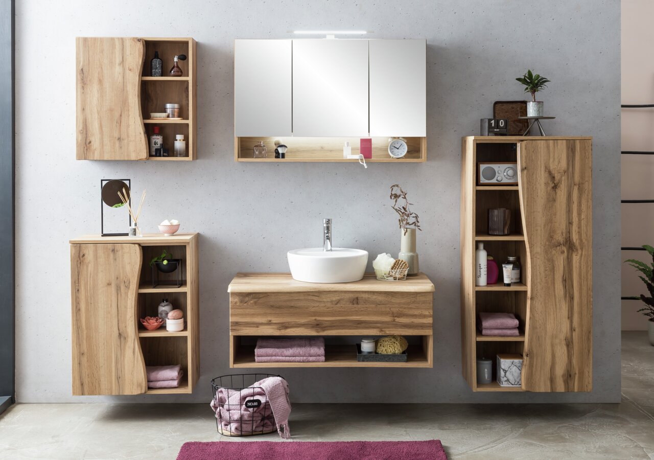 Moderne houten badkameronderkast met wastafel, gefotografeerd vanaf de voorkant.