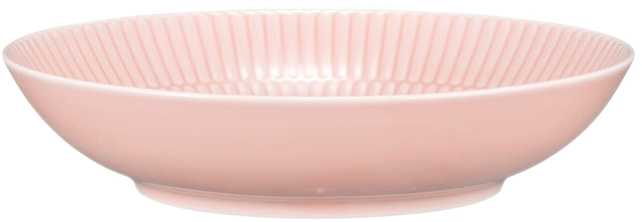 Rosa Suppenteller aus Porzellan mit geriffeltem Rand, seitliche Perspektive