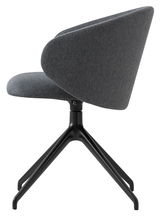 Moderner grauer Stuhl mit schwarzem Metallgestell, Seitenansicht