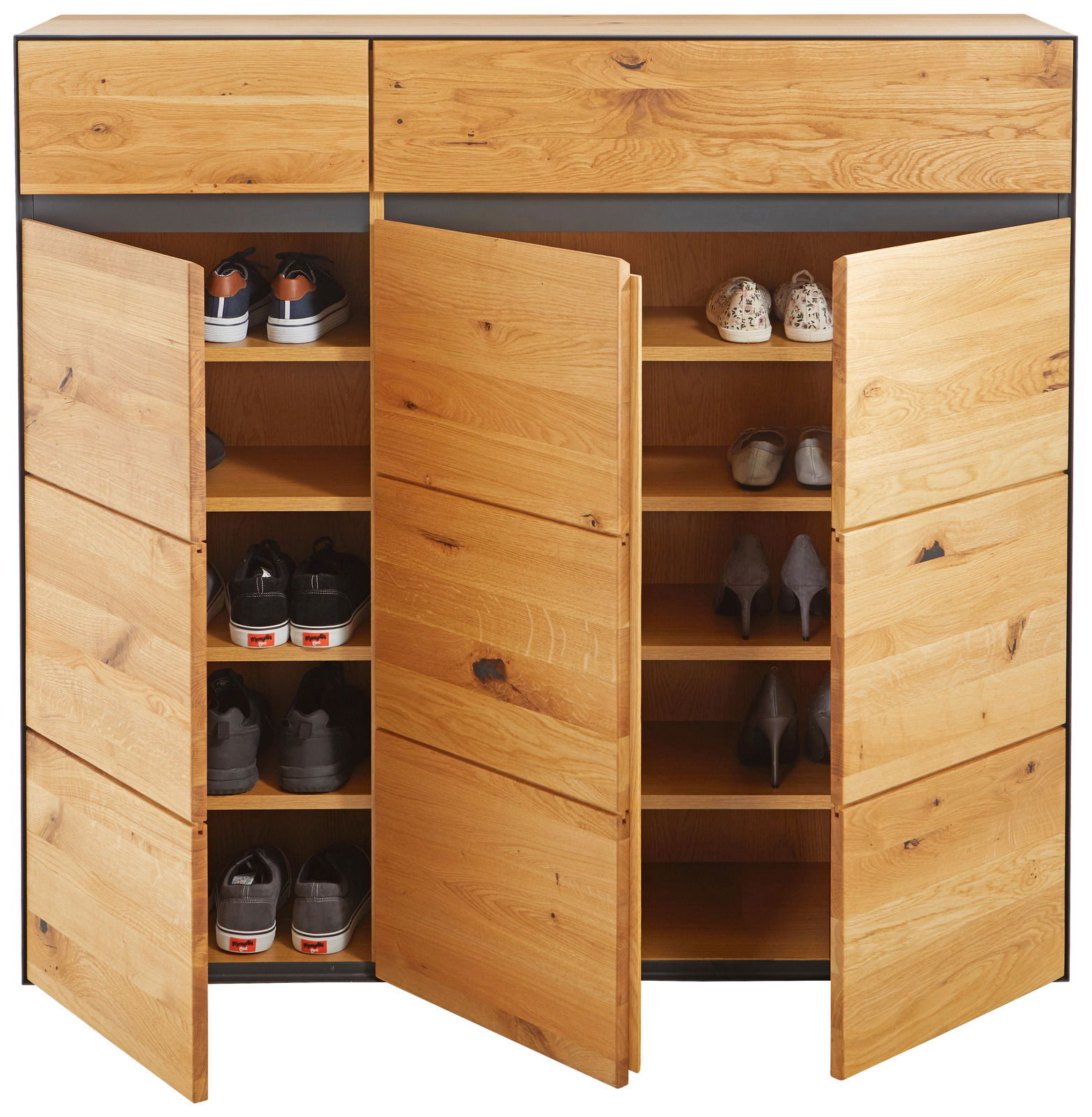 XL-Schuhschrank aus Holz mit geöffneter Frontansicht, zeigt mehrere Fächer mit Schuhen.