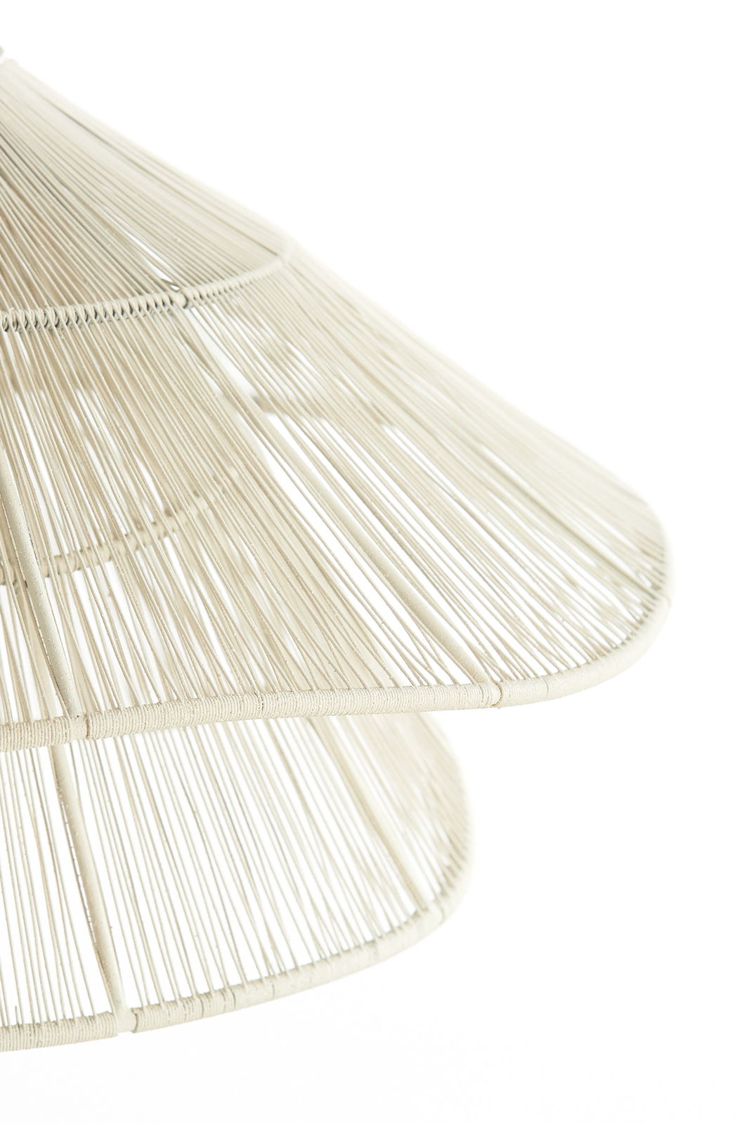 Light&Living Hängeleuchte ALAMEDA Detailansicht einer Hängeleuchte mit einem eleganten, geflochtenen Design in hellem Beige.