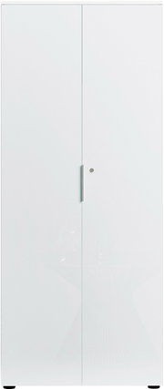 Hochformatige Ansicht eines weißen, hohen Aktenschranks mit zwei Türen und einem schlichten Griff.