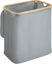 Grauer Wäschekorb aus Stoff mit Bambusrahmen und seitlichen Tragegriffen, schräg von vorne oben fotografiert