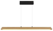 Moderne LED-Pendelleuchte mit langem Holz-Balken in Naturholzoptik und warmweißem Licht, aufgehängt an zwei dünnen Seilen mit schwarzem Baldachin, Frontalansicht.