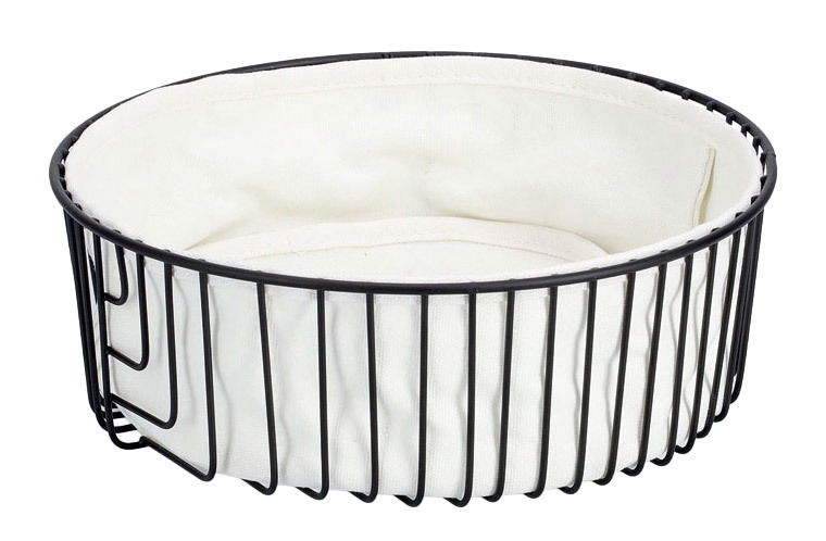 Runder Brotkorb mit schwarzem Metallrahmen und weißem Stoffbeutel, Ansicht von schräg oben.