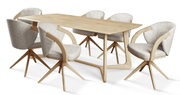 Eethoek met zes moderne stoelen met armleuningen en een rechthoekige houten tafel, zijaanzicht