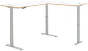 Moderner höhenverstellbarer E-Eckschreibtisch in L-Form mit weißer Tischplatte und grauen Metallbeinen, seitliche Perspektive