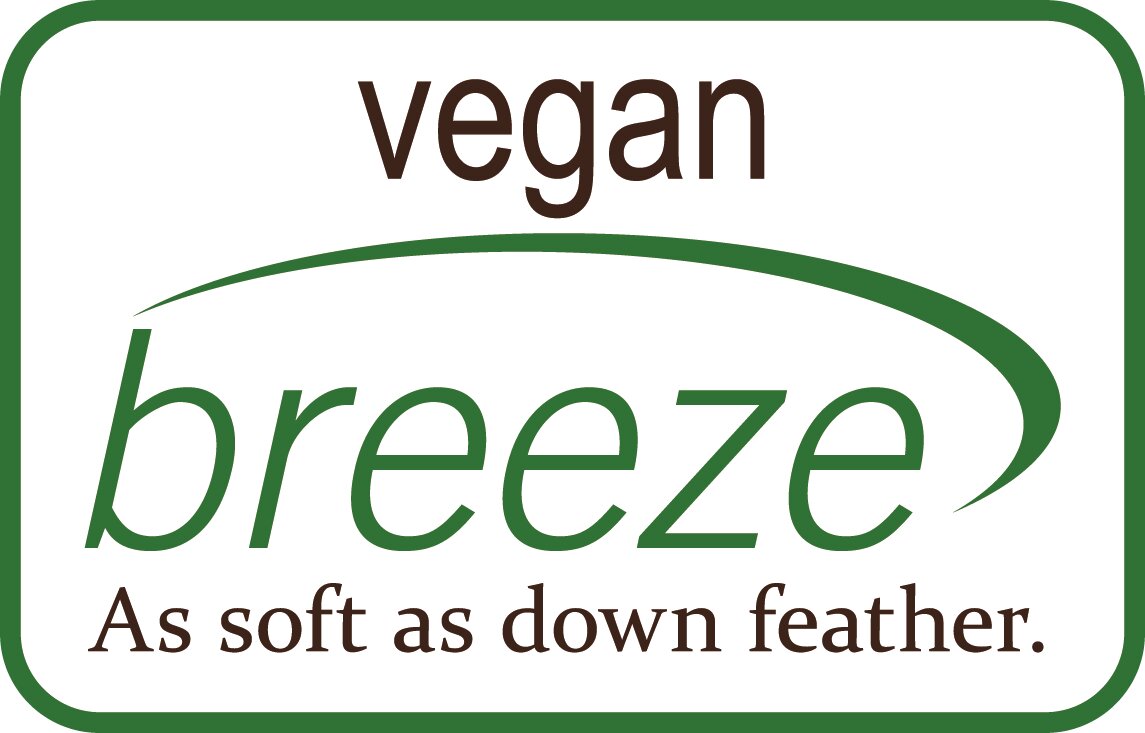 Logo der Marke 'Vegan Breeze' mit dem Slogan 'As soft as down feather' in einer frontalen Perspektive.