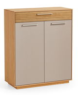 Schuhkommode aus Holz mit zwei Türen und einer Schublade, Frontansicht