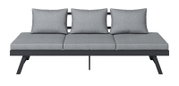 Graues Lounge-Sofa mit drei Kissen, Vorderansicht
