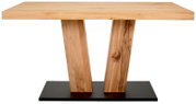 Moderne houten eettafel met V-vormige poten, gezien van voren
