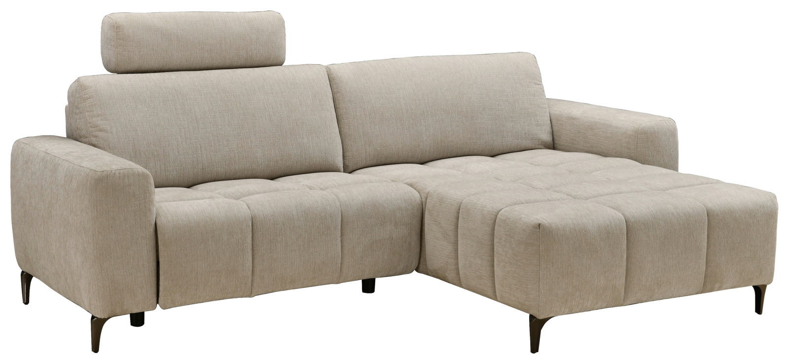 Beiges Ecksofa ROSALY mit Kopfstütze, rechteckiger Form und modernen Metallfüßen, Perspektive von vorne rechts