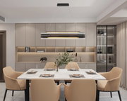 Moderne LED-Hängeleuchte über einem Esstisch in einem stilvoll eingerichteten Esszimmer, seitliche Perspektive.