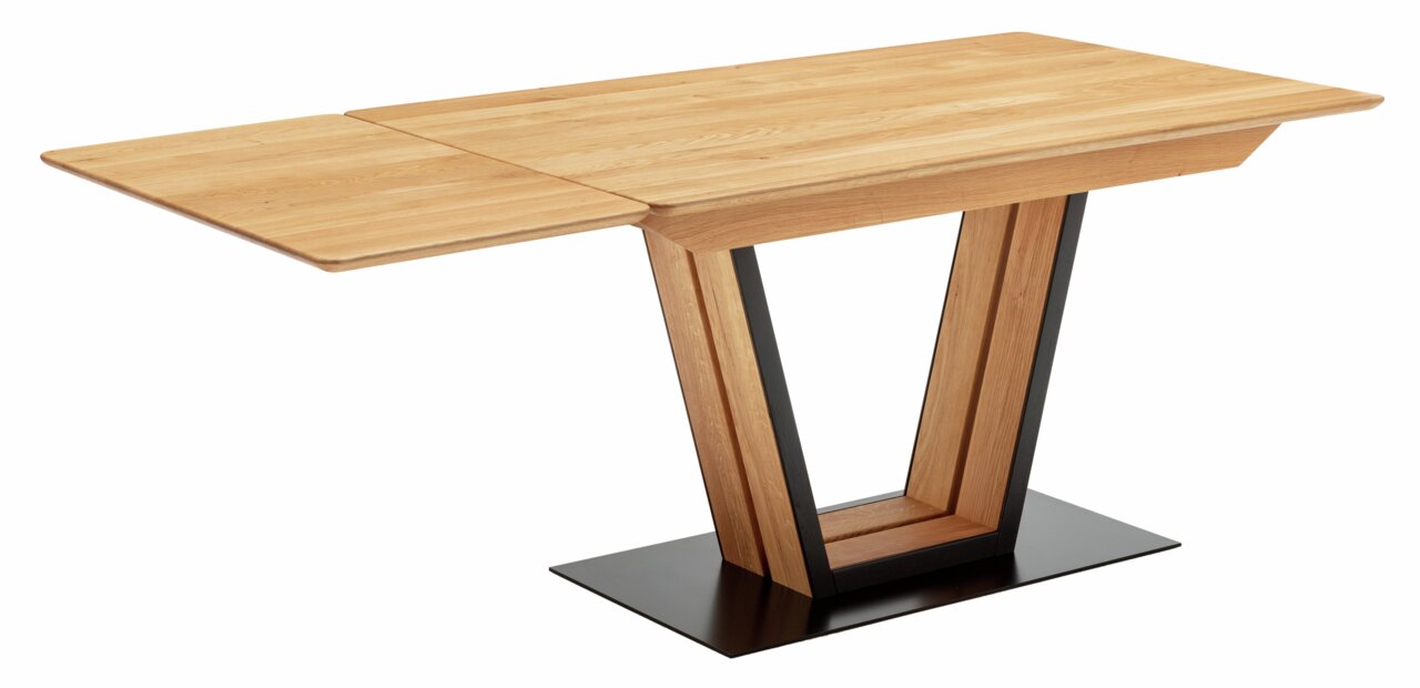 Moderner Esstisch aus Holz mit erweiterbarer Tischplatte und V-förmigem Metallgestell, seitliche Perspektive.