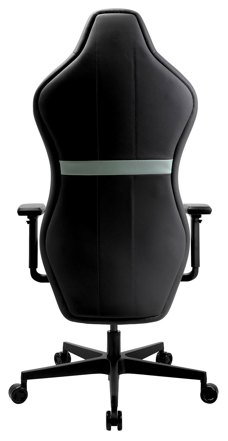 Rückansicht eines schwarzen Gaming-Stuhls mit Armlehnen und Rollen