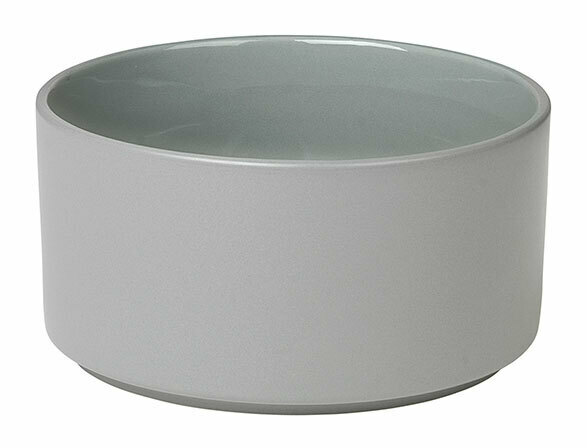 Graue Schale PILAR in Mirage Grey, seitliche Perspektive