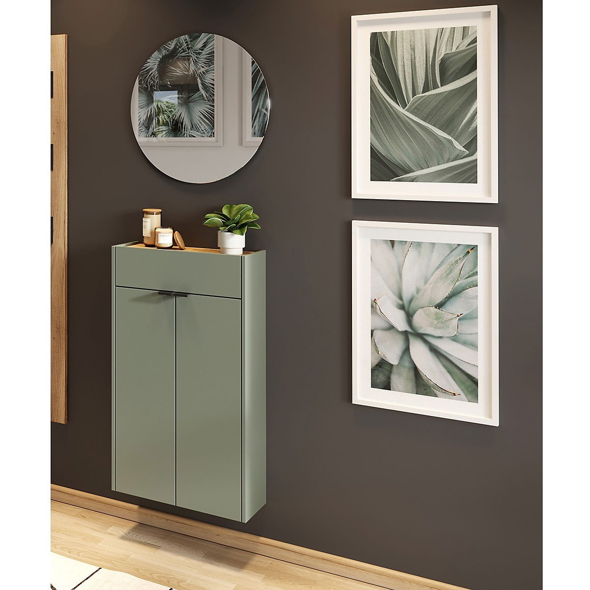 Garderobe Set 1 in modernem Design mit grünem Schrank, rundem Spiegel und Pflanzenbildern an der Wand, seitliche Perspektive
