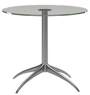Moderner Beistelltisch mit runder Glasplatte und elegantem Metallfuß, seitliche Perspektive