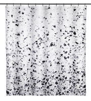 Duschvorhang mit schwarz-weißem Terrazzo-Muster, frontal aufgenommen
