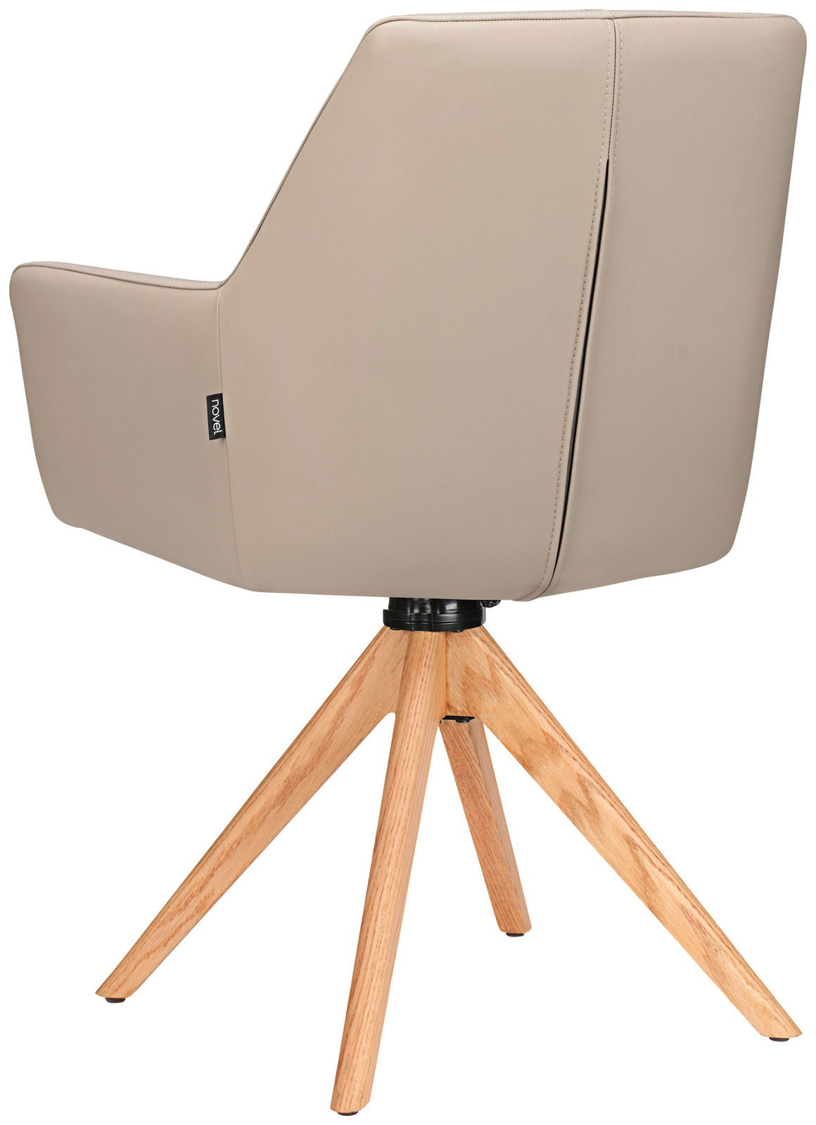 Rückansicht eines modernen Armlehnstuhls mit beigem Polster und Holzbeinen.