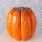 Hocker in Form eines Kürbisses, seitliche Perspektive