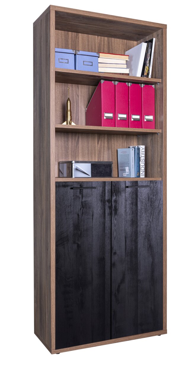 Bücherregal aus Holz mit zwei offenen Regalböden und zwei schwarzen Türen, frontal fotografiert