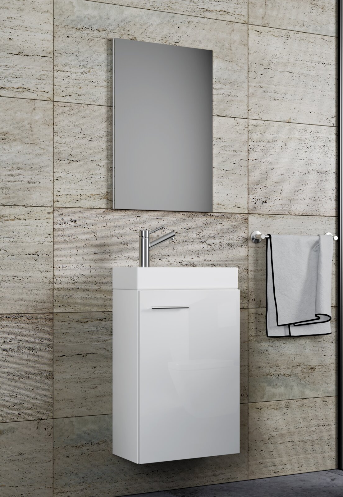 Modernes wandhängendes Badmöbel-Set mit weißem Waschtischunterschrank, Aufsatzwaschbecken, Chrom-Armatur und rechteckigem Spiegel vor beigen Steinfliesen, perspektivische Frontansicht leicht von links.