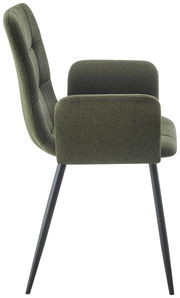 Seitenansicht eines grünen Armlehnstuhls mit gepolstertem Sitz und Rückenlehne sowie schwarzen Metallbeinen.