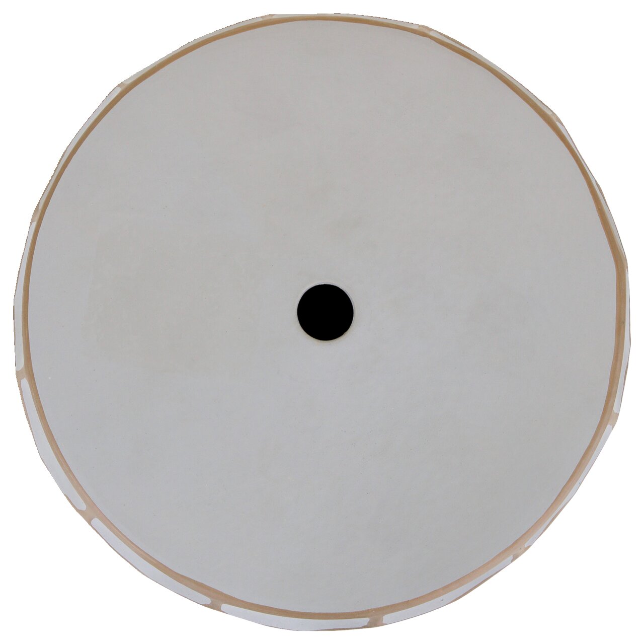 Ronde witte plafondlamp met goudkleurige rand en opening in het midden, bovenaanzicht van onderaf op de lamp