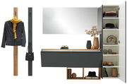 Garderoben-Set 6-tlg. in moderner Frontansicht mit Spiegel, Kleiderhaken, Schrank und Dekoration.