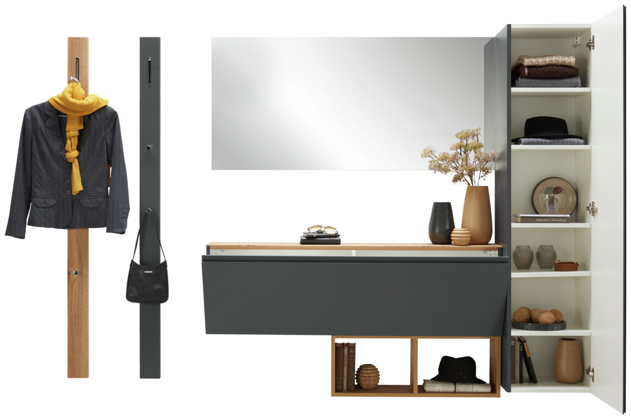 Garderoben-Set 6-tlg. in moderner Frontansicht mit Spiegel, Kleiderhaken, Schrank und Dekoration.