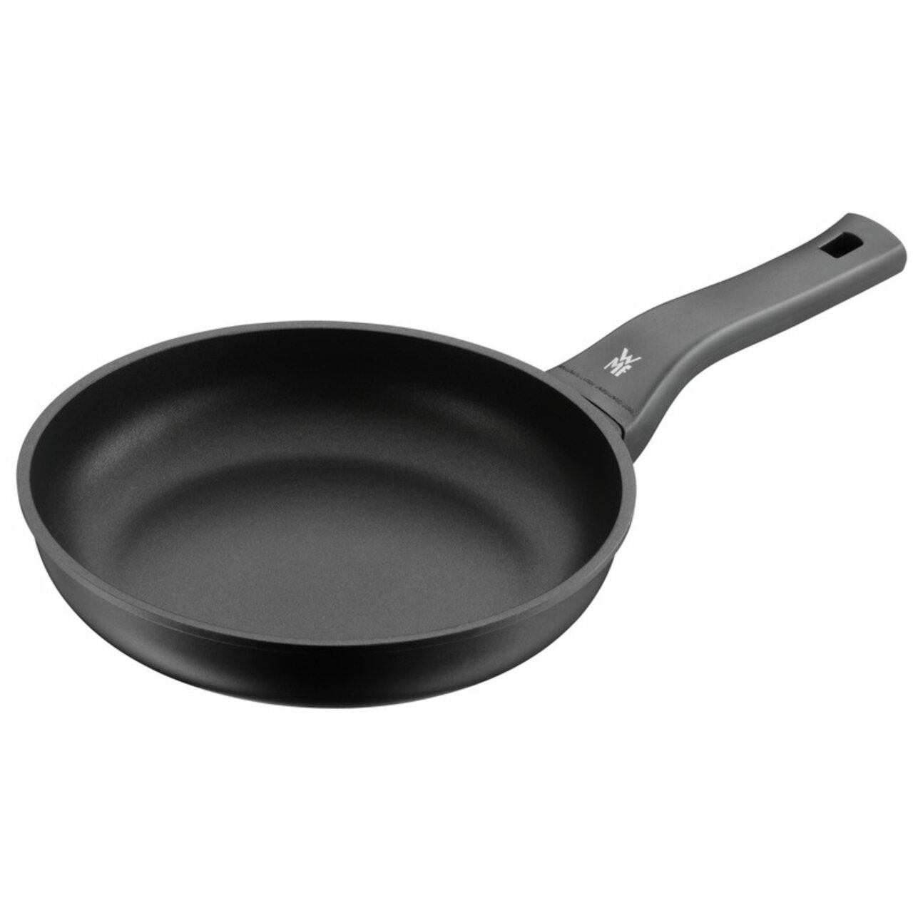 Schwarze Stielpfanne PermaDur Excellent in seitlicher Perspektive, mit ergonomischem Griff.