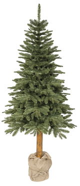 Künstlicher Weihnachtsbaum Tiaga Tanne, 180 cm hoch, in Frontalansicht mit natürlichem Aussehen und Jutesack als Basis.