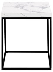 Moderner Couchtisch mit weißer Marmoroptik-Tischplatte und schwarzem Metallgestell, Frontalansicht.