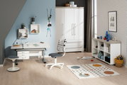 Moderne draaistoel voor jongeren SINO 2 in een stijlvolle kinderkamer, zijaanzicht.
