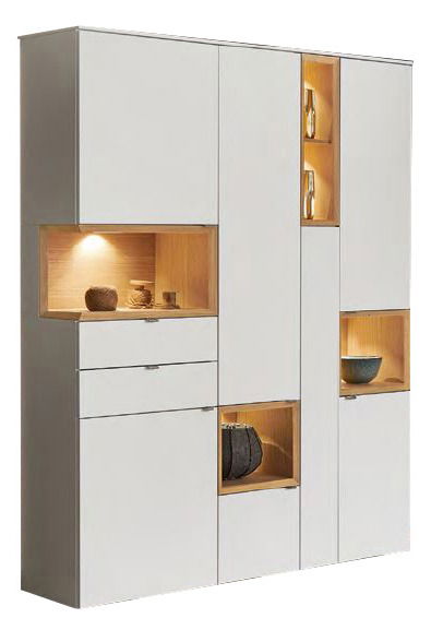 Moderne weiße Vitrine mit Holzdetails und integrierter Beleuchtung, frontal abgebildet.