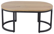 Moderner Couchtisch mit ovaler Holzplatte und schwarzem Metallgestell, seitliche Perspektive