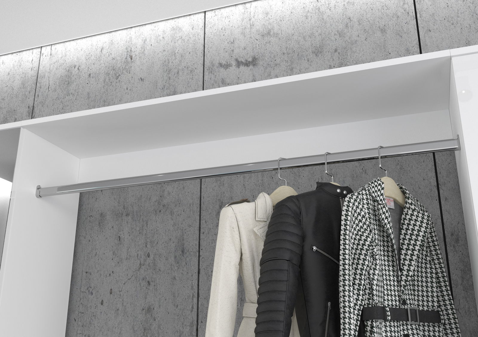 Garderobenkombination mit Kleiderstange und drei aufgehängten Mänteln, seitliche Perspektive
