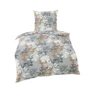 Bettwäsche-Set aus Mako-Satin in der Größe 135x200 cm mit floralem Muster in Grau, Weiß und Gold, von vorne betrachtet.