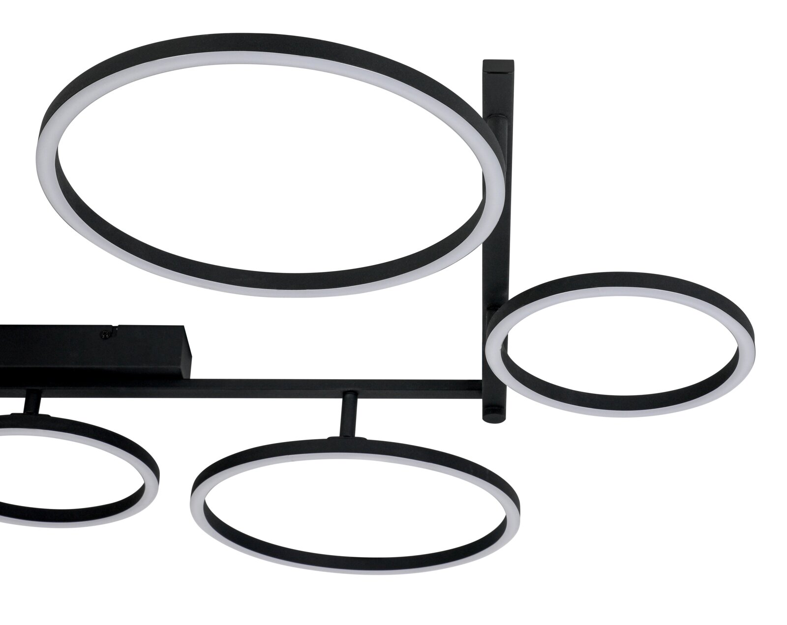 Moderne led-plafondlamp met meerdere ronde lichtringen, zijaanzicht