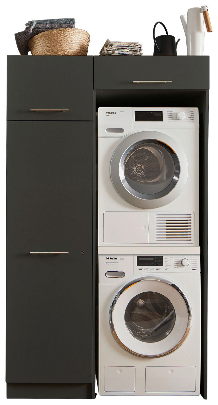 XORA Hauswirtschaftsraum-Kombi PRIMUS Hauswirtschaftsraum-Kombi mit Waschmaschine und Trockner, frontal betrachtet, mit Stauraum und Dekoration oben.